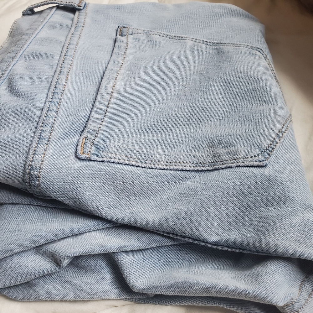 Banana Republic super stretch legging. Size 12